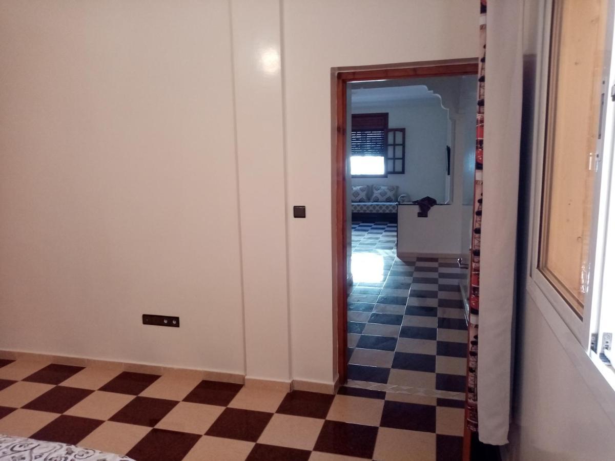 Grand Appartement A 5 Mn De La Plage อกาดีร์ ภายนอก รูปภาพ